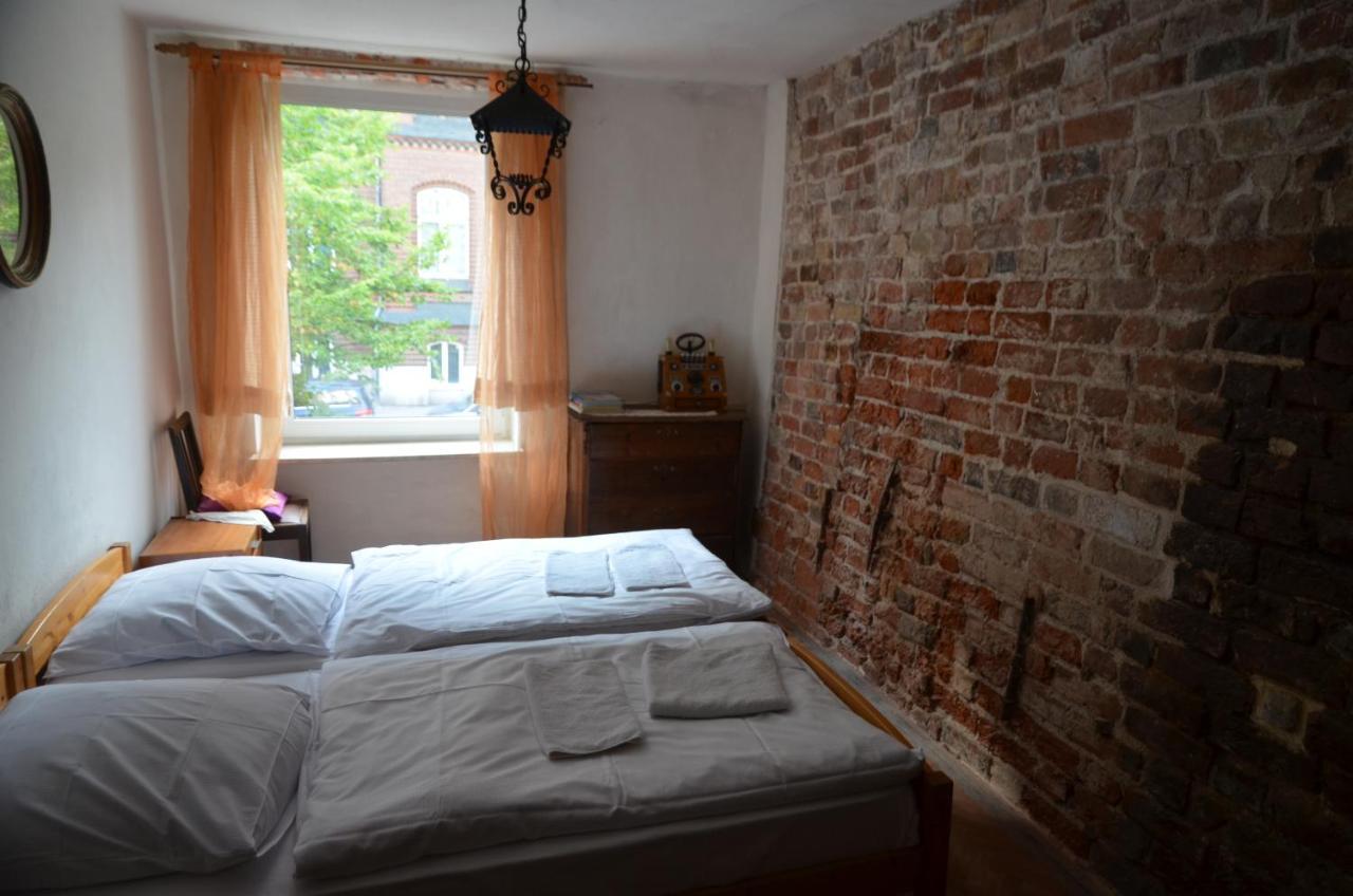 Altstadthotel Zum Goldenen Anker リューベック エクステリア 写真